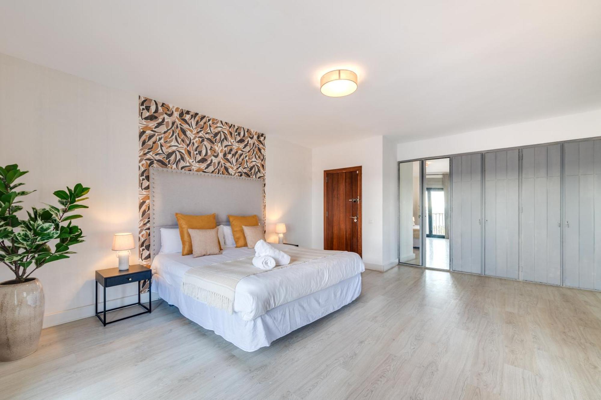 Vacation Marbella I Stylish 5Bdr Penthouse, Sea And Marina View Appartement Buitenkant foto
